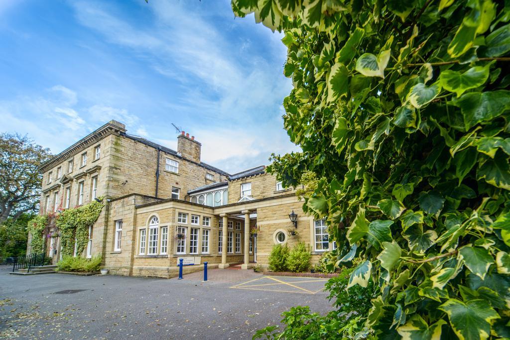 Healds Hall Hotel Cleckheaton Kültér fotó