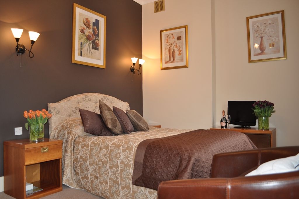 Healds Hall Hotel Cleckheaton Szoba fotó