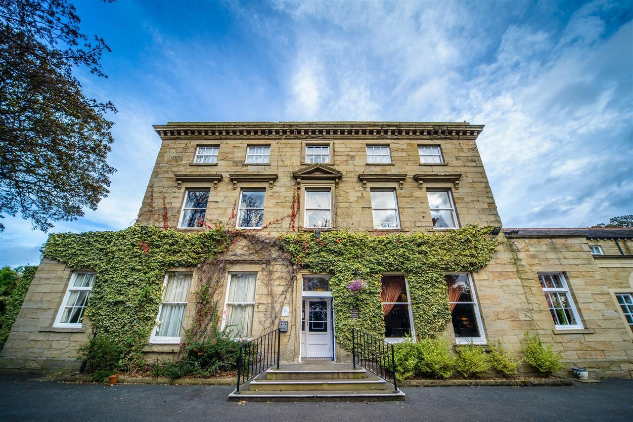 Healds Hall Hotel Cleckheaton Kültér fotó